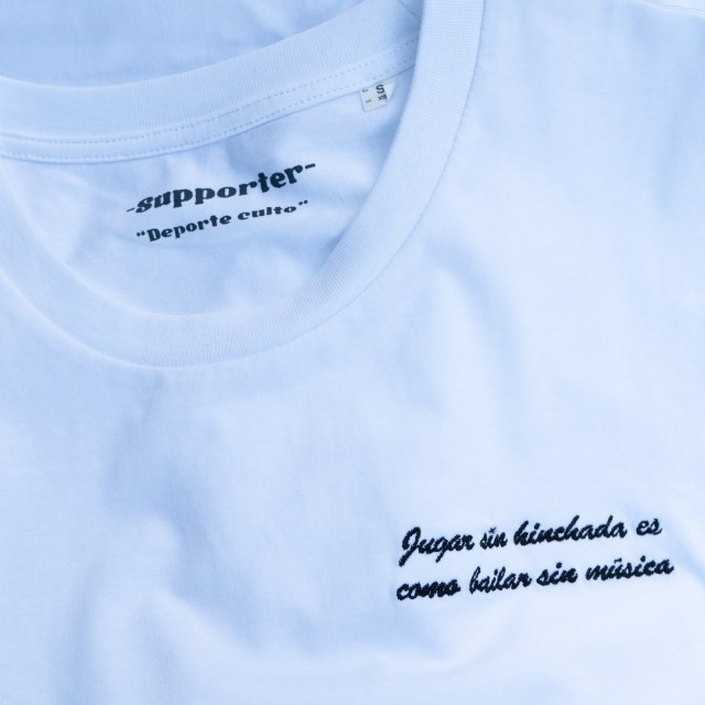 Camiseta Galeano bordada
