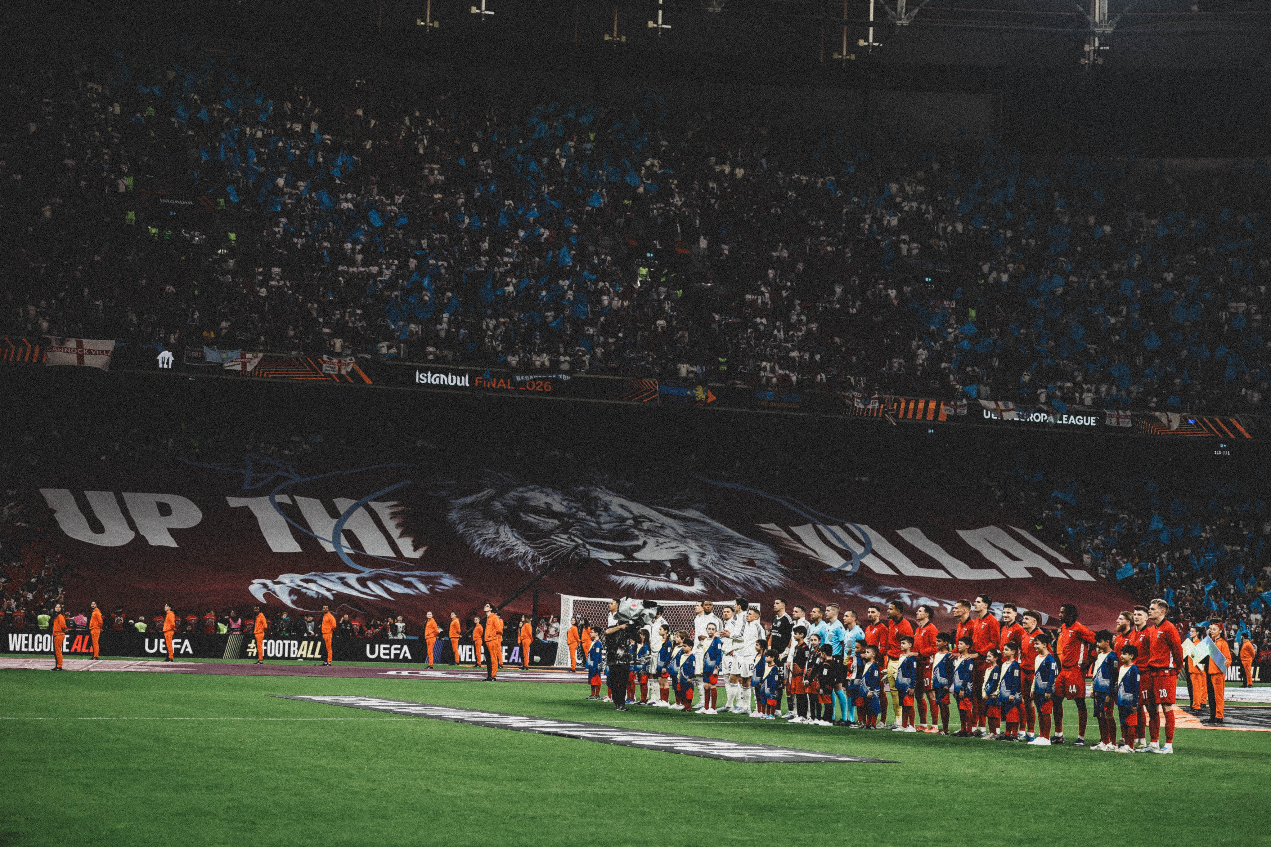 Aston-Villa-tifo-Europa-League